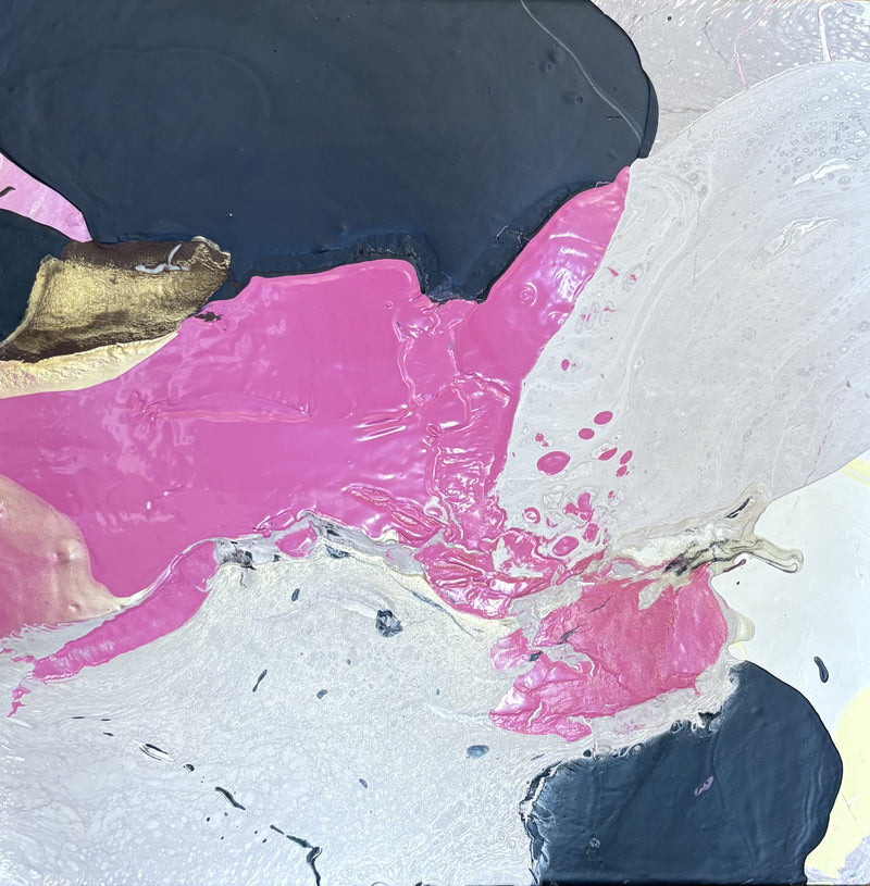 Luciana Caporaso - Lady Aura, 2025 (Painting) - Ethos Arts Inc.